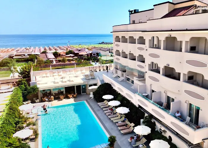 Resort: Hotel Derby Exclusive